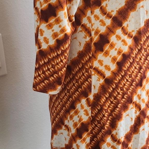 RUBY RD.  Top - Picture 3 of 7